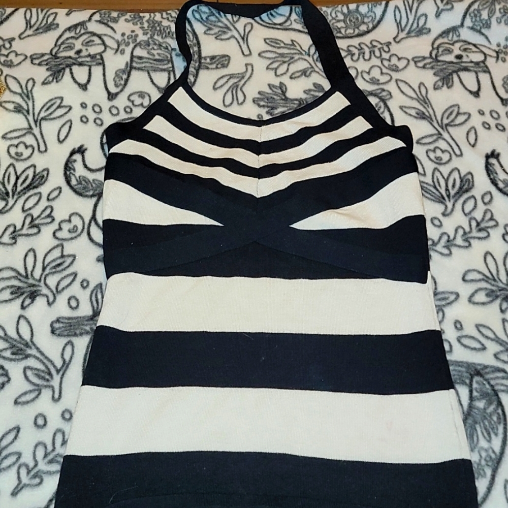 CHARLOTTE RUSS HALTER SHIRT